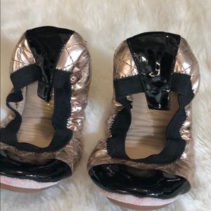 Girls Rose gold/black Yosi Samra ballet flats Sz 1